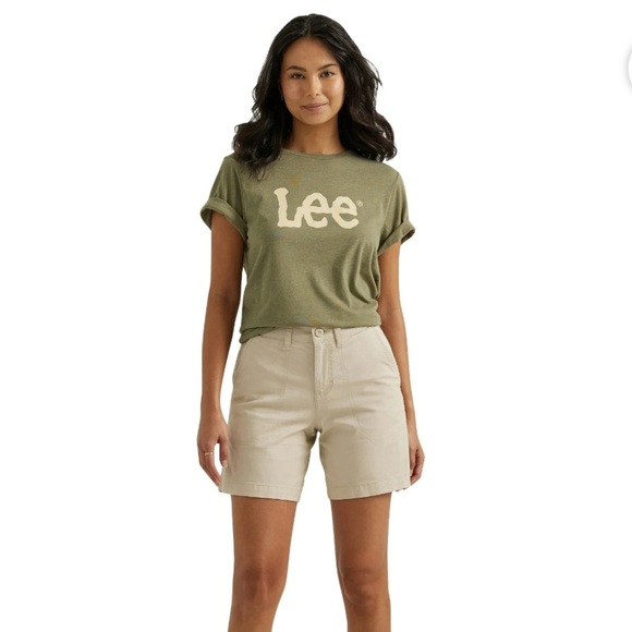 Lee Women’s Mid Rise Utility Shorts - Picture 1 of 6